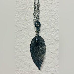 Vintage Long Black Beaded Leaf Pendant Necklace